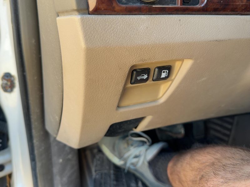 2000-2002 Lincoln LS Dash Panel