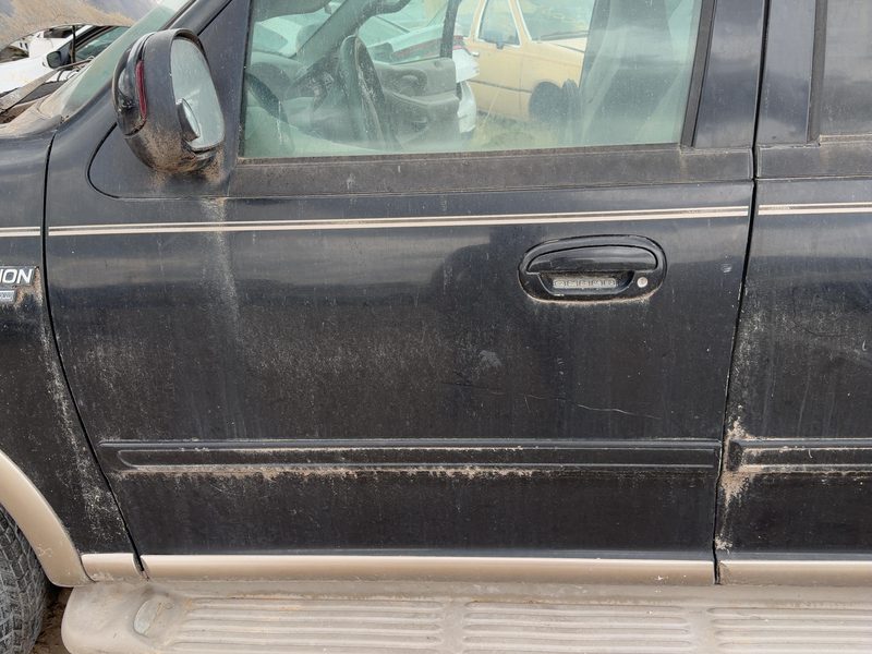 1997-2002 Ford Expedition Front Door LH