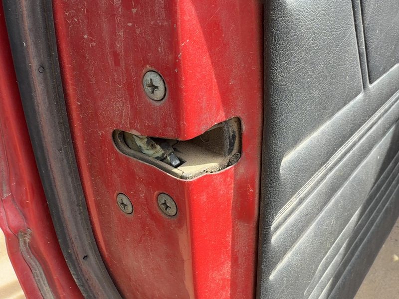 1988 Toyota FX (includes Fx16) Front Door Latch LH