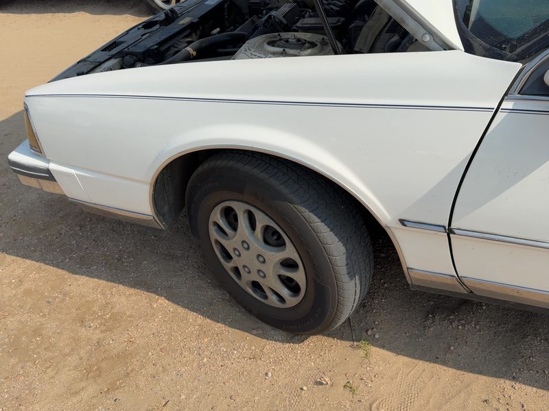 1985-1991 Oldsmobile Ninety-eight (80 & Up) Fender LH