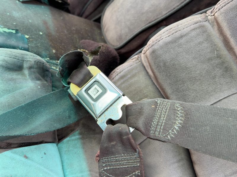 1986 Buick Park Avenue (80&up) Front Seat Belt LH