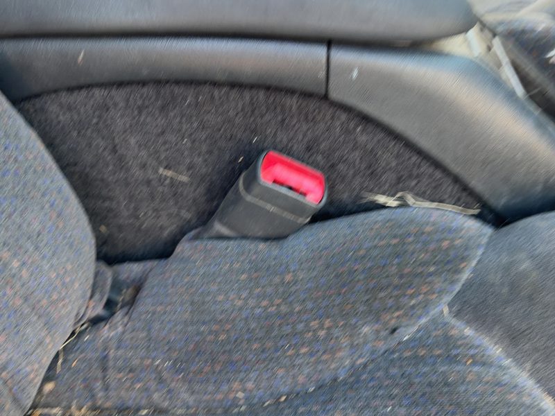 1998-2003 Blazer S10/jimmy S15 Front Seat Belt RH