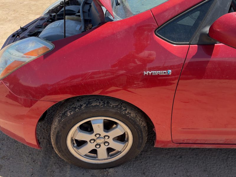 2004-2009 Toyota Prius Fender LH
