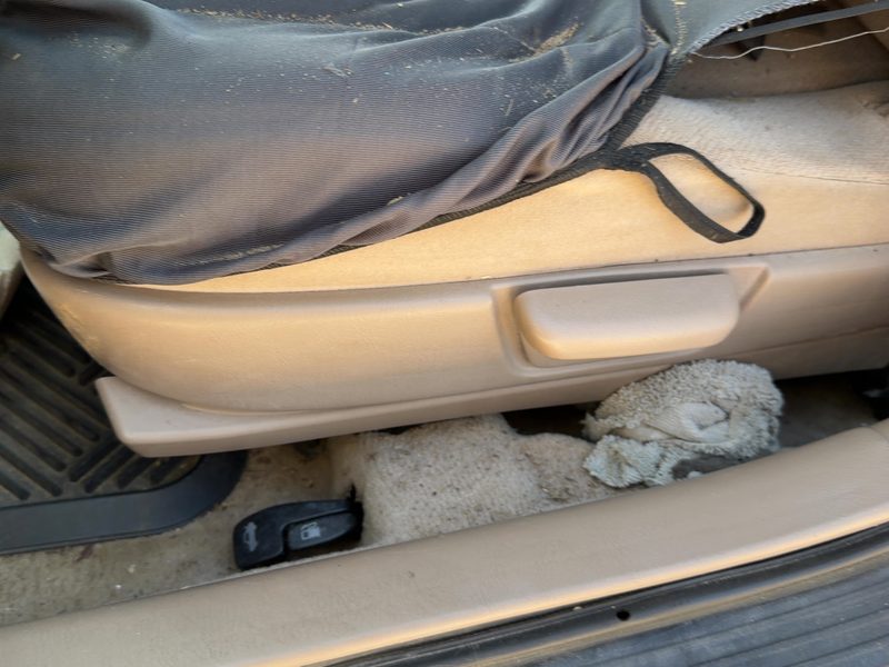 1999 Toyota Camry Seat Track LH