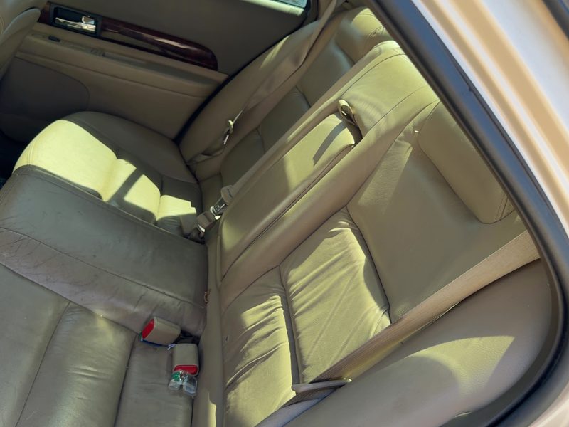 2001 Lincoln LS Rear Seat Belt RH