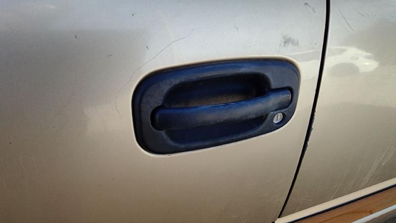 1999-2007 Chevrolet 1500 Silverado Pickup Outside Door Handle LH