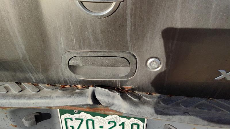 2000-2004 Nissan Xterra Outside Door Handle RH