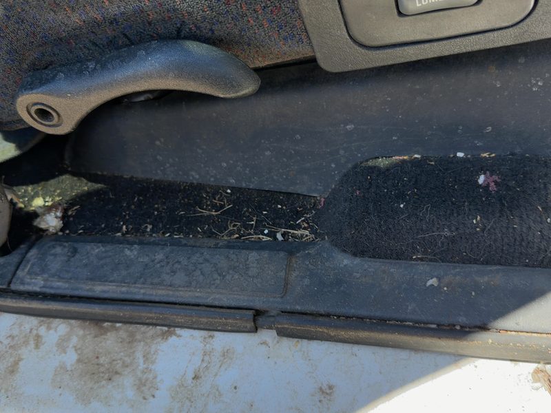 2001 Blazer S10/jimmy S15 Seat Track RH
