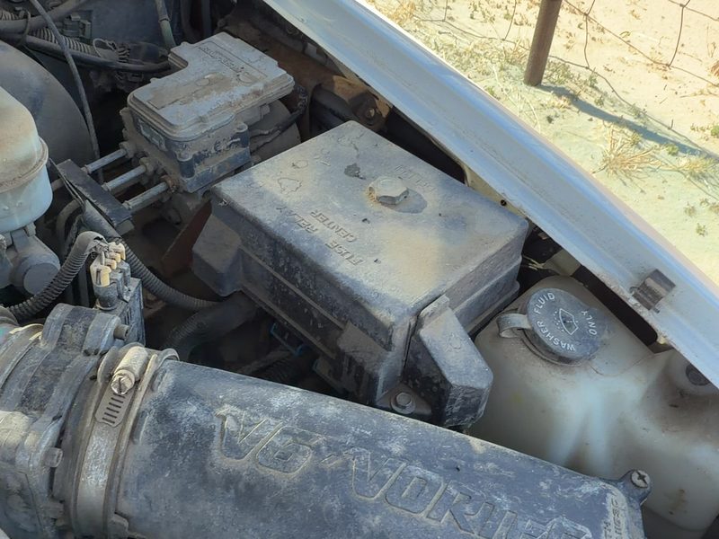 2000-2005 Blazer S10/jimmy S15 Engine Fuse Box
