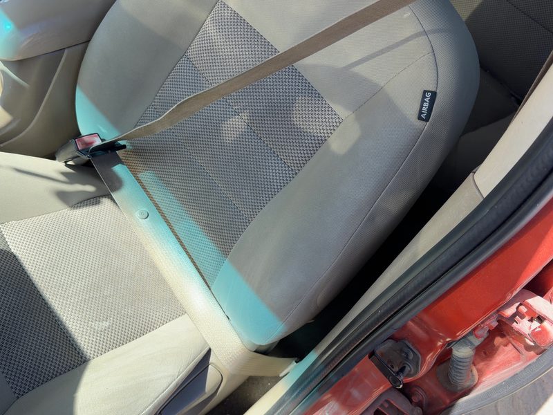 2005-2007 Ford Escape Front Seat Belt LH