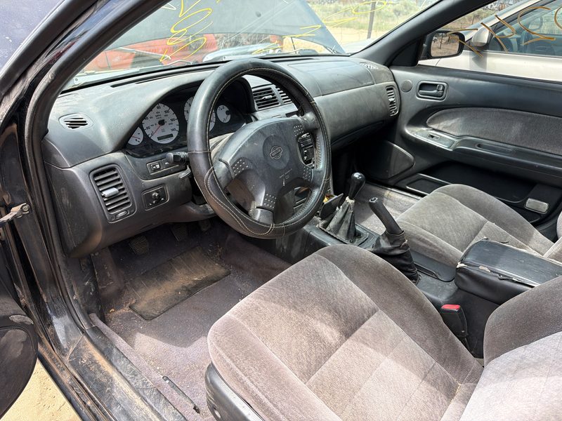 1997-1999 Nissan Maxima Strut Assembly LH