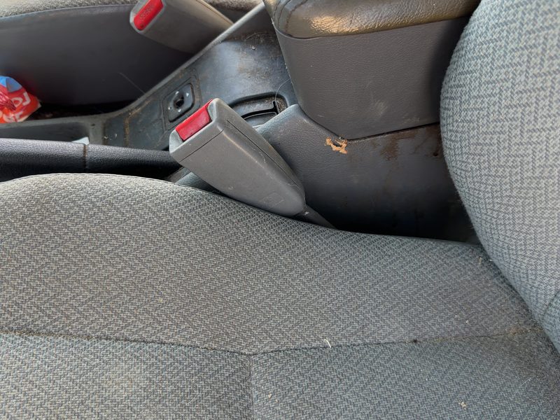 1995 Isuzu Rodeo Front Seat Belt LH