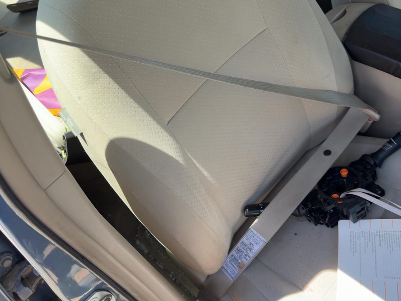 2004-2009 Toyota Prius Front Seat Belt RH