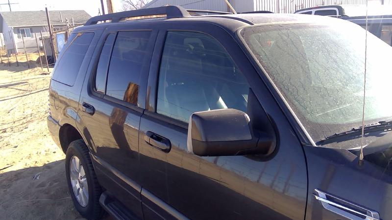 2006-2010 Mercury Mountaineer Front Door RH