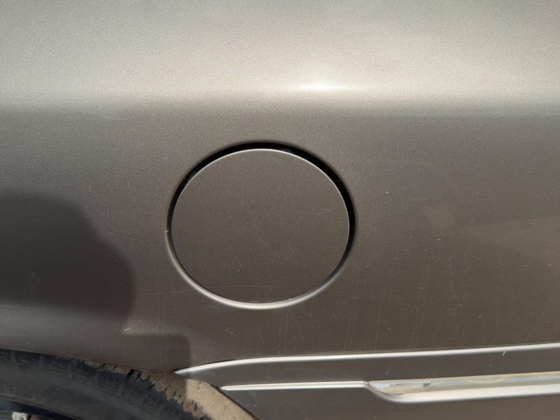 1998-2011 Mercury Grand Marquis (79 & Up) Fuel Tank Door
