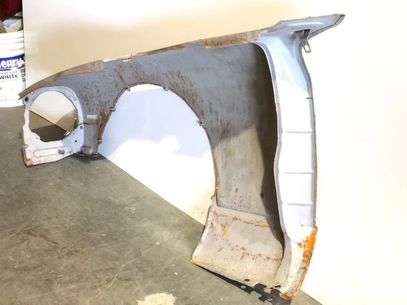 1970-1978 Nissan 240z Fender RH