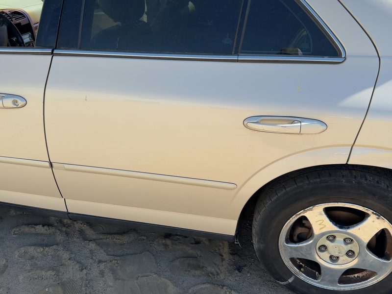 2000-2006 Lincoln LS Rear Door LH