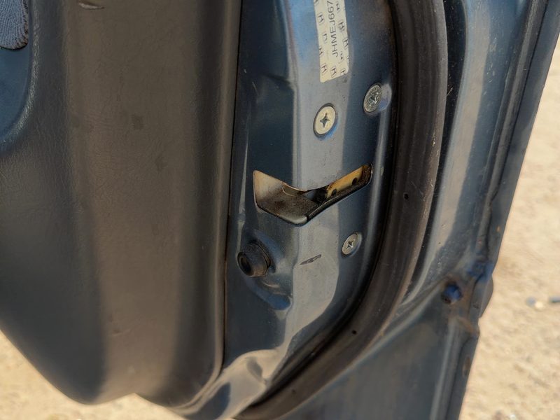 1996-2000 Honda Civic (see Also Delsol & Crx) Front Door Latch RH