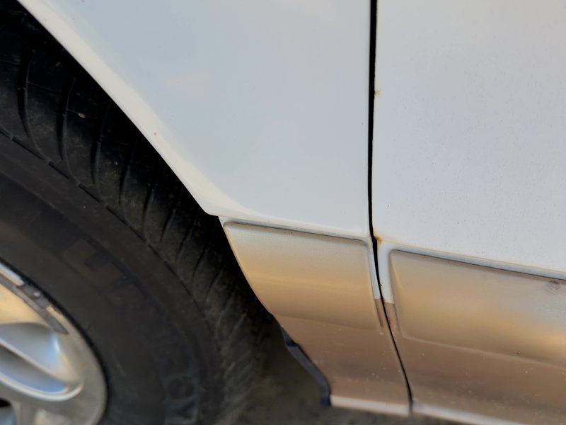 1996 Mercury Villager Fender Moulding LH