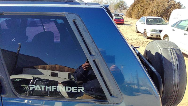 1995 Nissan Pathfinder Quarter Panel Moulding LH