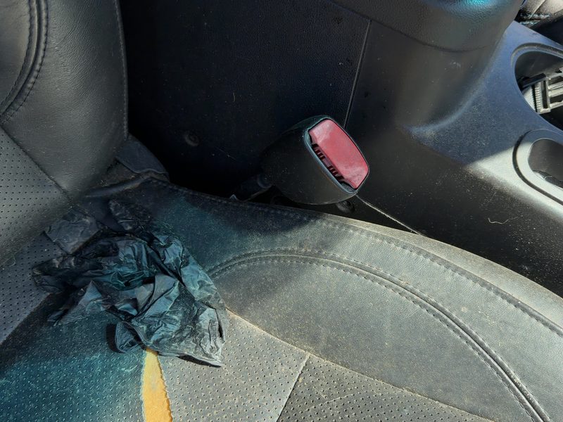 2005 Pontiac G6 Front Seat Belt RH