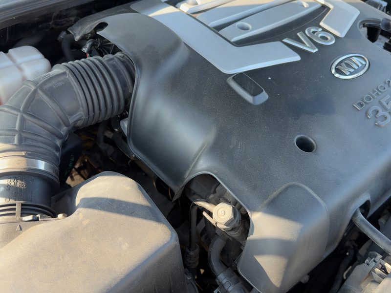 2001-2006 Kia Sorento Cylinder Head RH