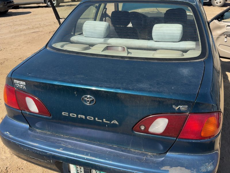 1998-2002 Toyota Corolla (also See FX 87-88) Trunk/Decklid/Hatch/Tailgate