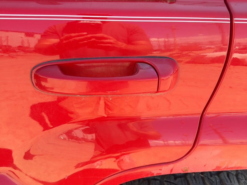 2000-2004 Jeep Grand Cherokee Outside Door Handle LH