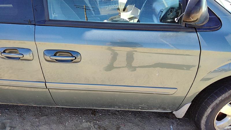 2004-2007 Dodge Caravan Front Door RH