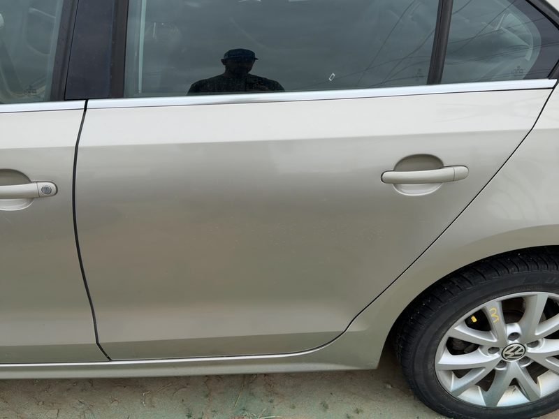 2011-2014 Jetta Except Gli Rear Door LH
