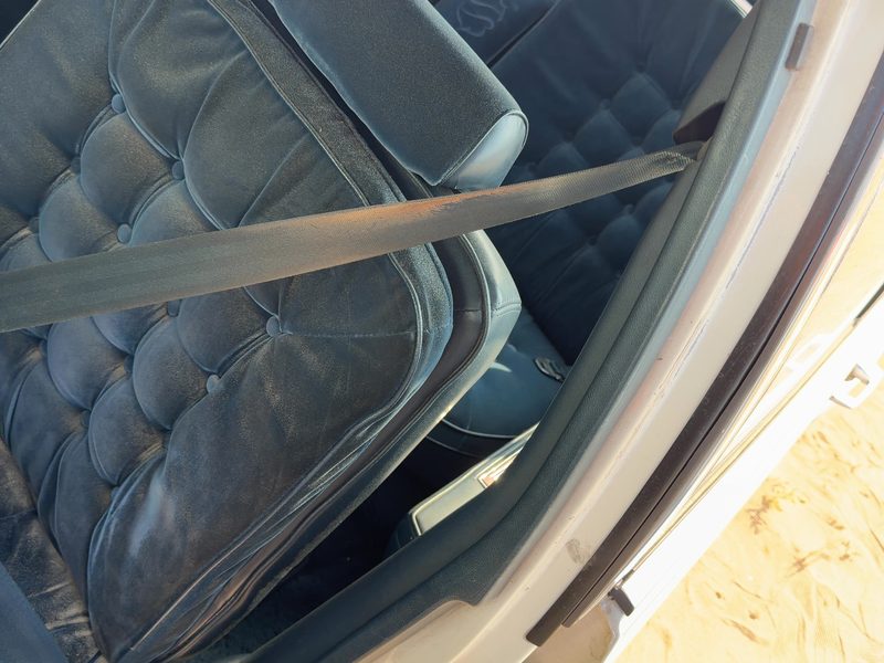 1986 Oldsmobile Ninety-eight (80 & Up) Front Seat Belt LH