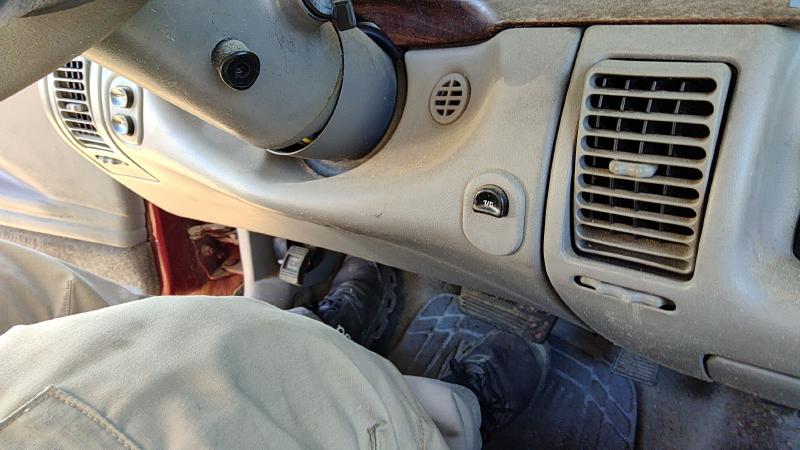 1996 Oldsmobile Eighty-eight (80 & Up) Dash Panel