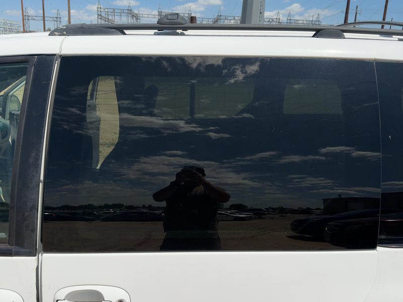 1996-2000 Chrysler Town & Country Rear Door Glass/Window LH
