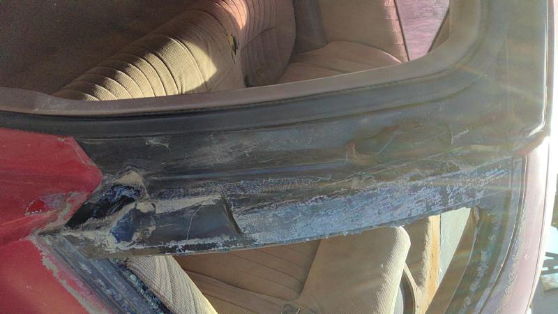 1993 Grand Prix Quarter Panel Moulding LH
