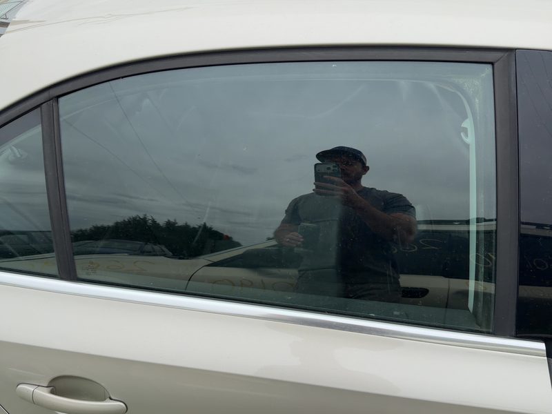 2011-2018 Jetta Except Gli Rear Door Glass/Window RH