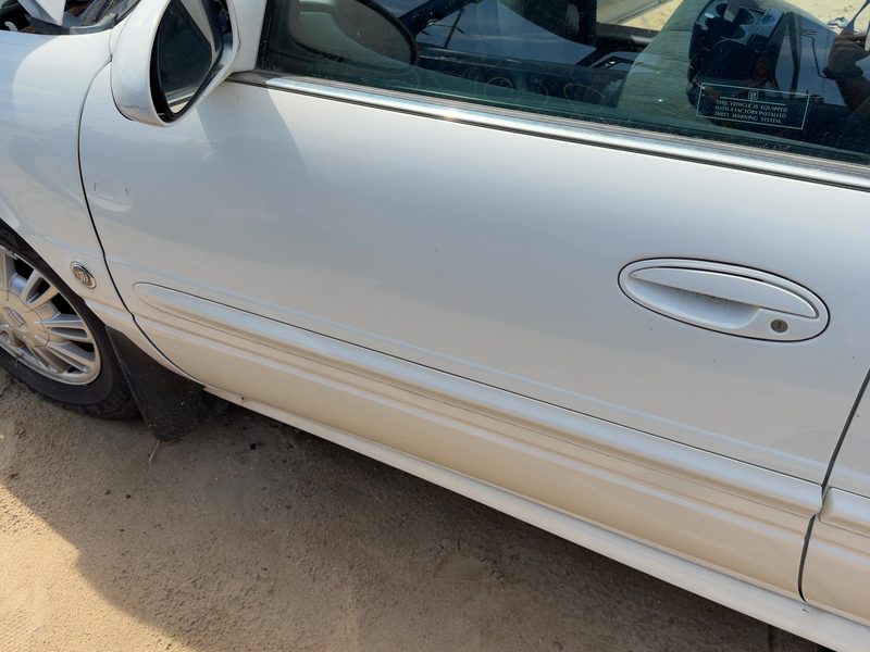 2000-2005 Buick Lesabre (80 & Up) Front Door LH