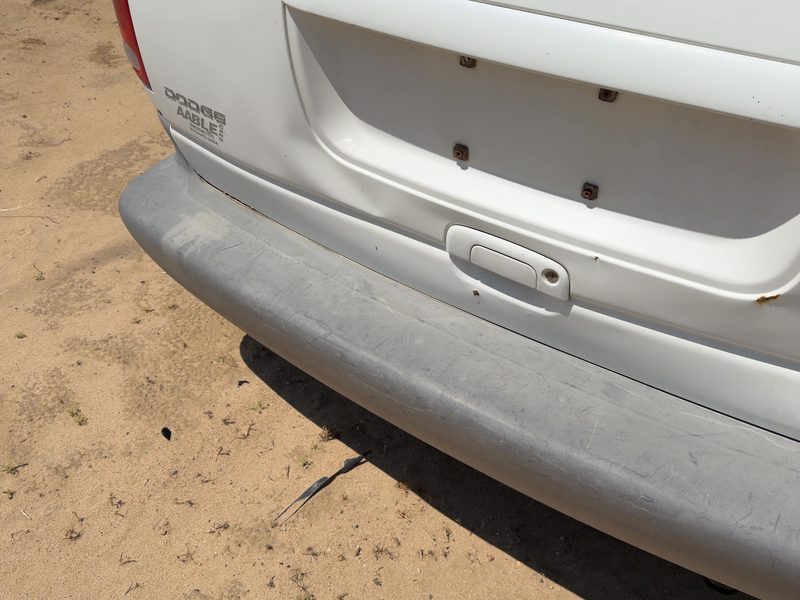 1996-2000 Chrysler Town & Country Rear Bumper Assembly