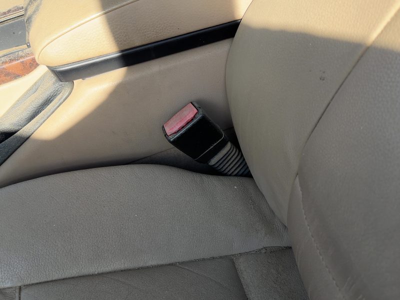 2000-2010 BMW X5 Front Seat Belt LH