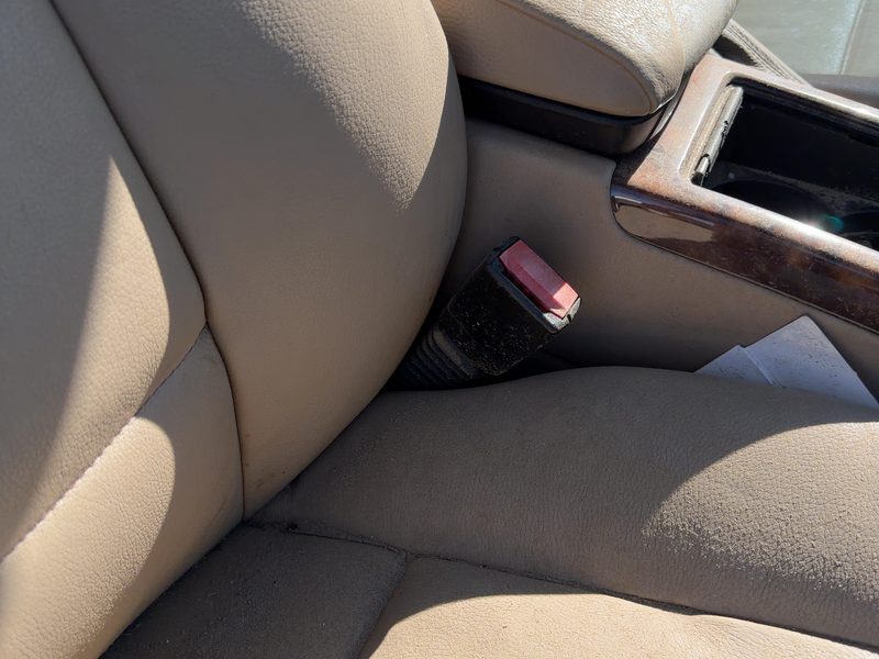 2000-2010 BMW X5 Front Seat Belt RH