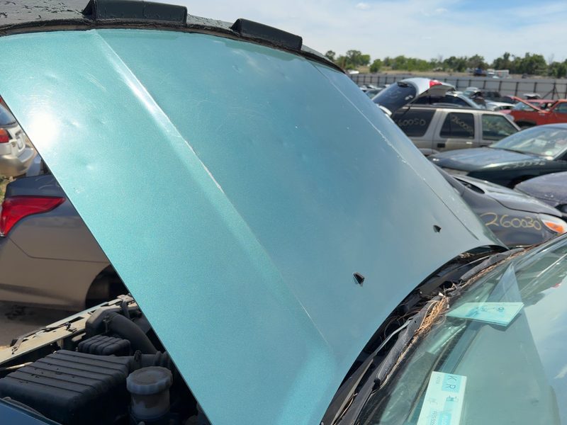 1991-1997 Isuzu Rodeo Hood