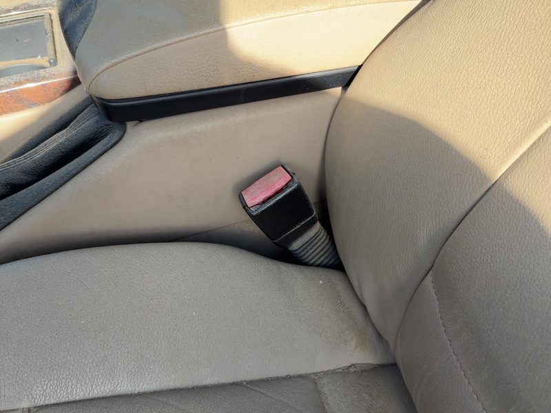 2000-2010 BMW X5 Front Seat Belt LH