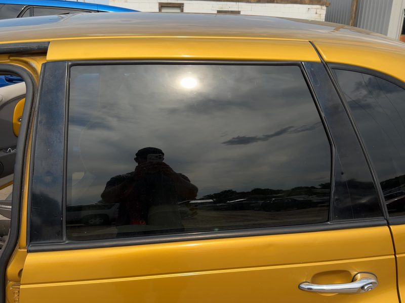 2001-2010 Pt Cruiser Rear Door Glass/Window LH