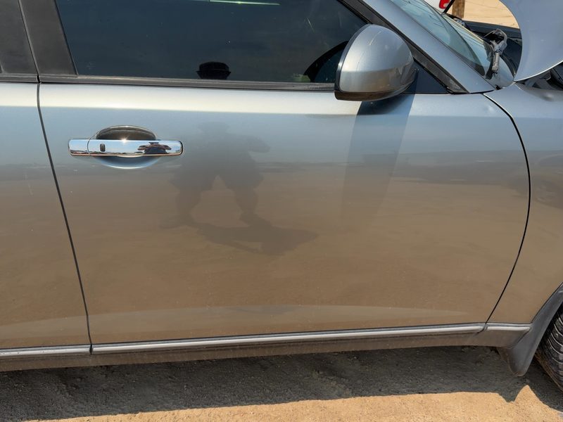 2003-2004 Infiniti FX Series Front Door RH