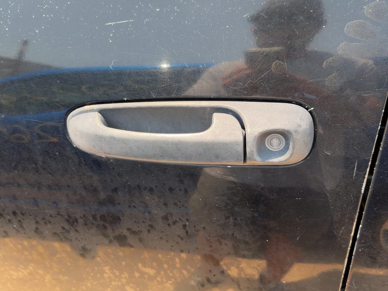 2002-2011 Dodge Ram Pickup 1500 Series Outside Door Handle LH