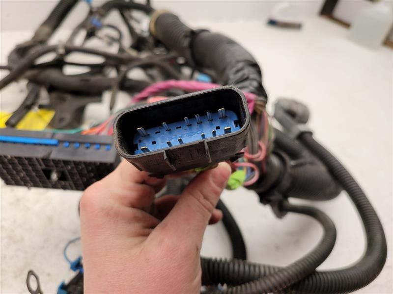 2003 GMC Yukon Wire Harness (Engine)