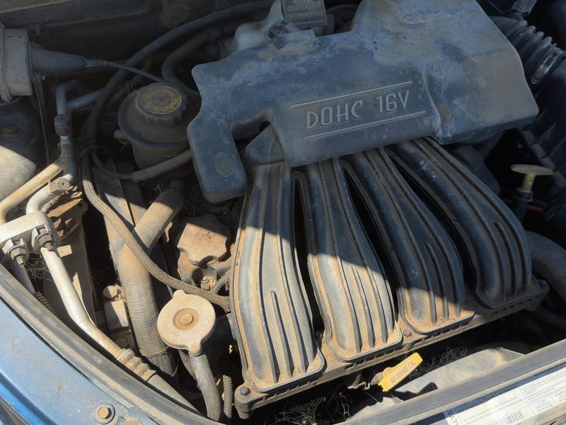 2001-2003 Pt Cruiser Cylinder Head