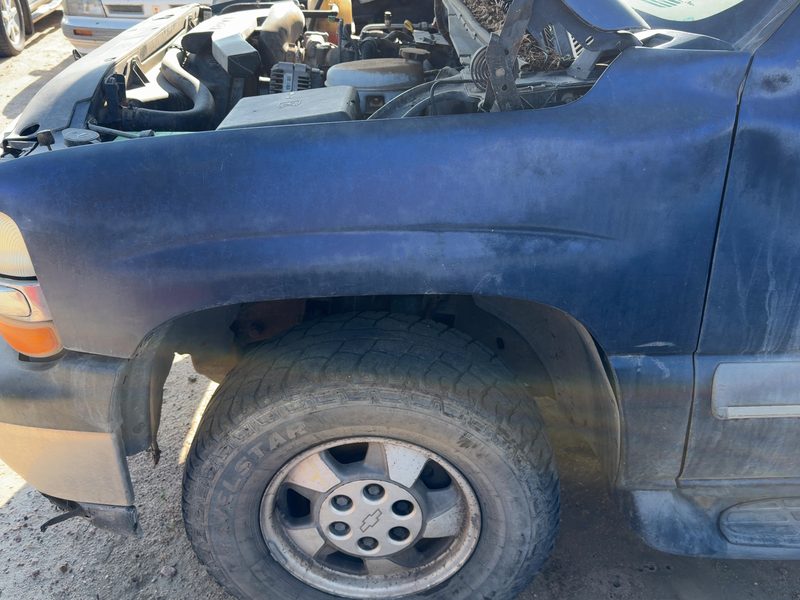 1999-2006 Chevy/gmc Suburban 1500 Series Fender LH