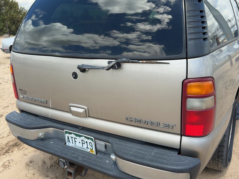 2001-2006 Chevy/gmc Suburban 1500 Series Trunk/Decklid/Hatch/Tailgate