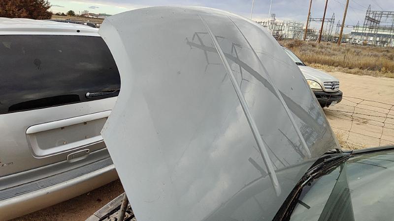2007-2012 Nissan Sentra Hood