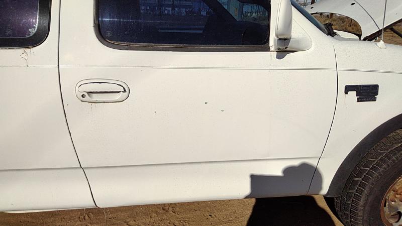 1998-2004 Ford Pickup F150 Series Front Door RH